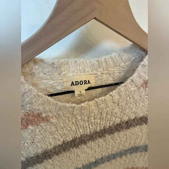 Adora popcorn fuzzy soft striped Multicolor Sweater, size S - Picture 5 of 10